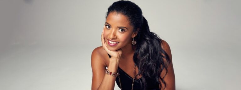 Renee Elise Goldsberry Age